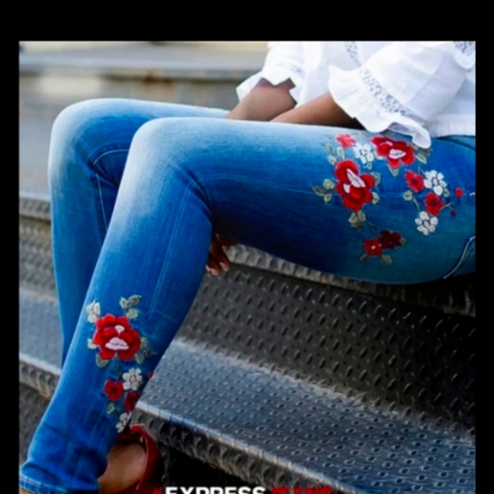Express High Rise Floral Embroidered Jean Leggings